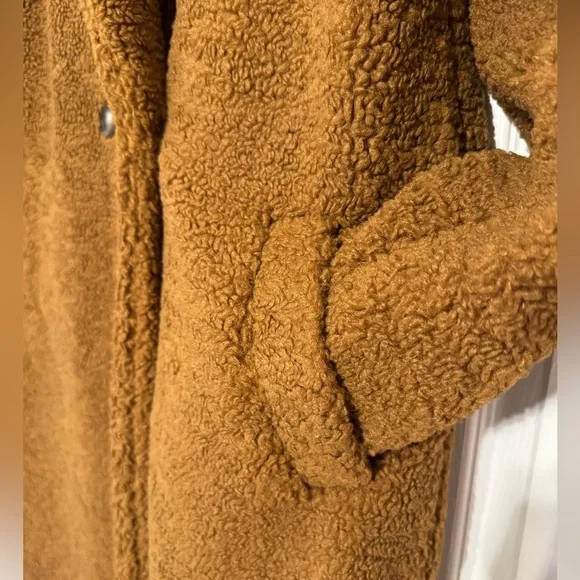 Cozy Brown Sherpa Teddy Coat - Picture 5 of 11